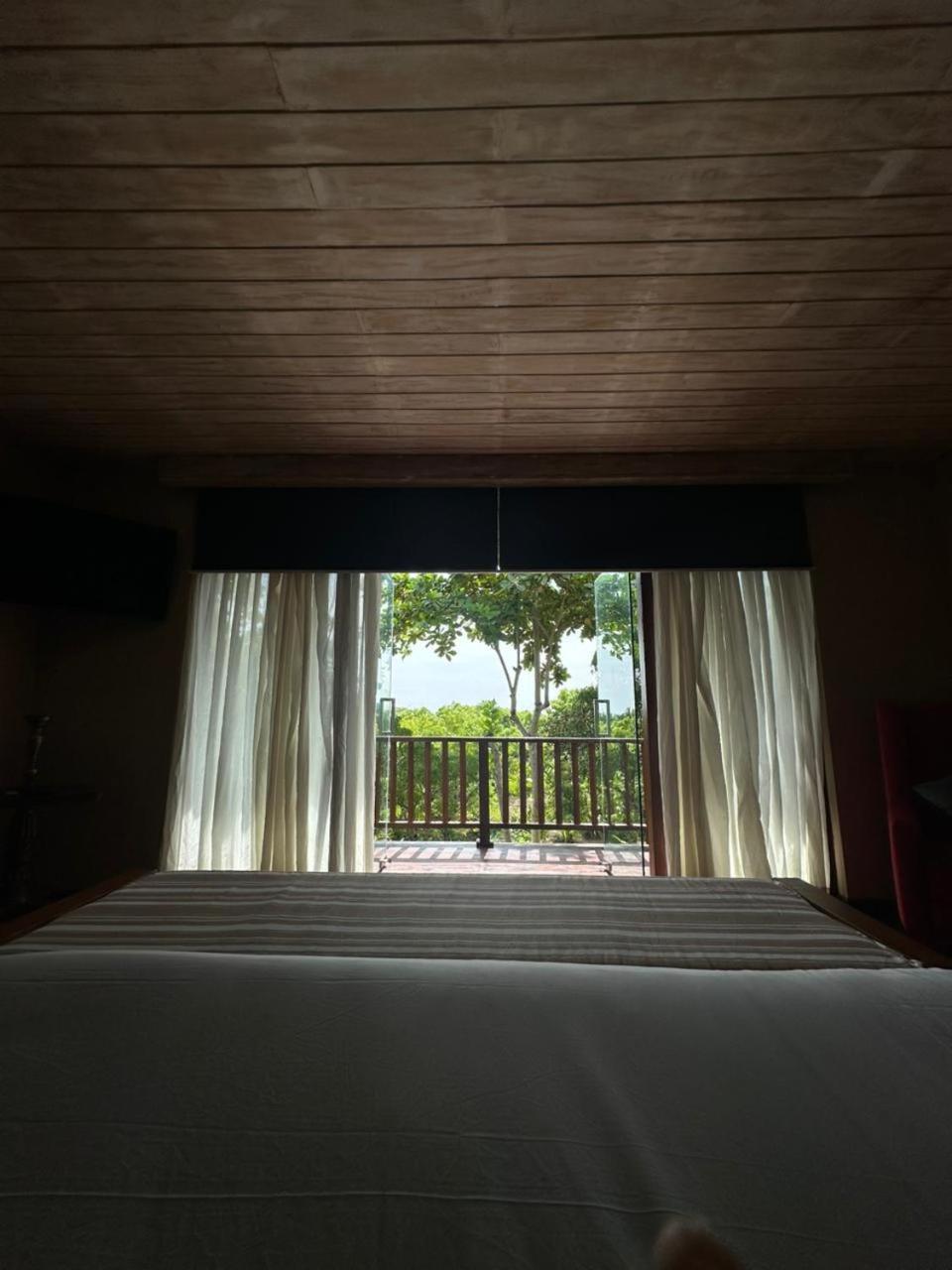 Nikara Luxury Beach House Tissamaharama Exterior foto