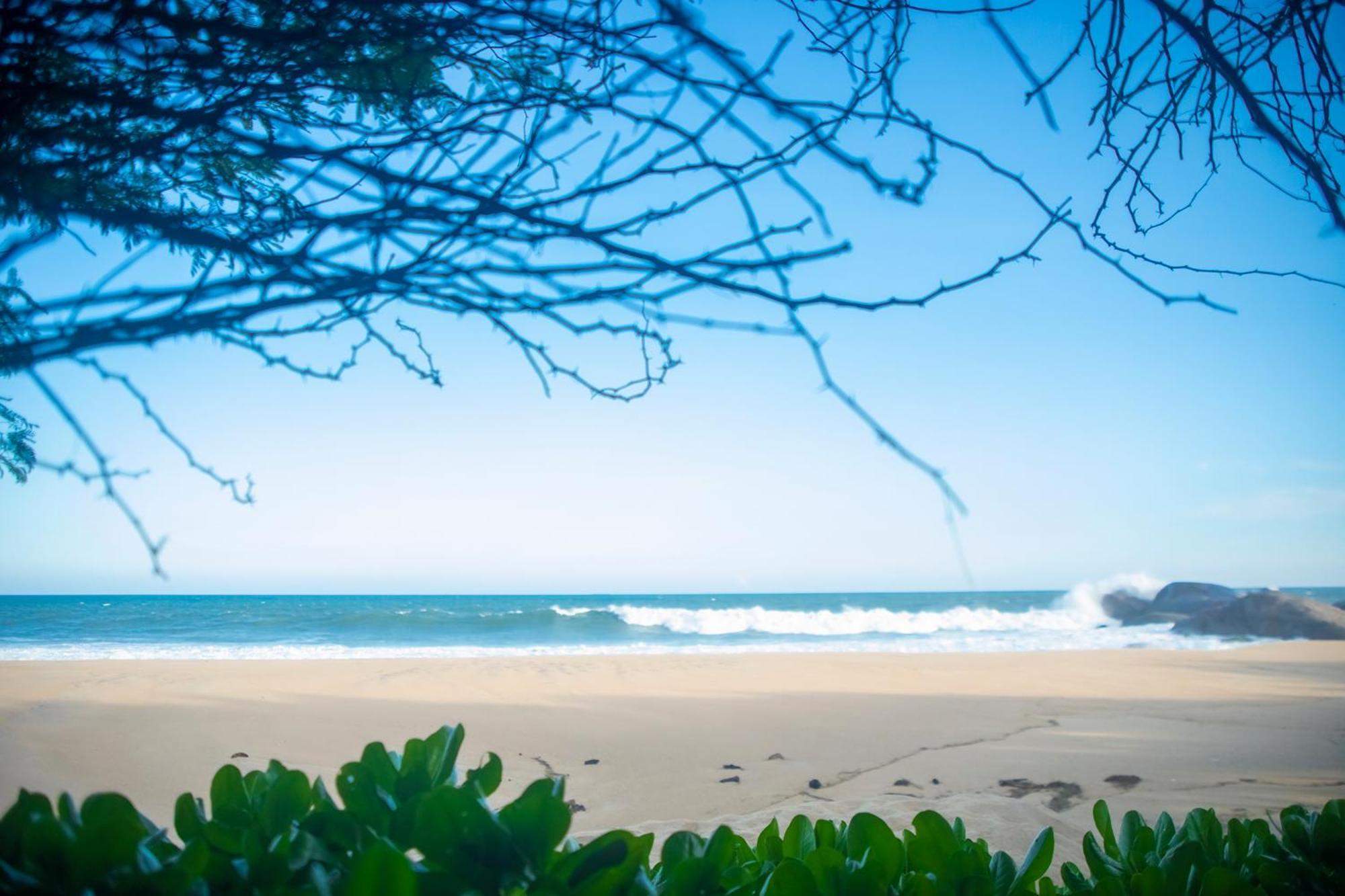 Nikara Luxury Beach House Tissamaharama Exterior foto