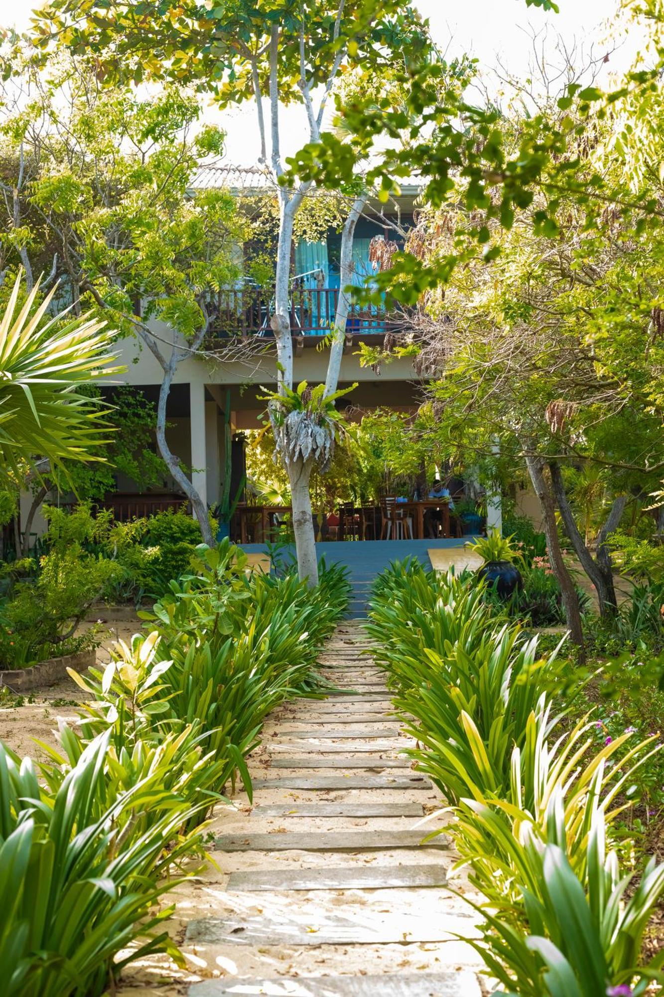 Nikara Luxury Beach House Tissamaharama Exterior foto